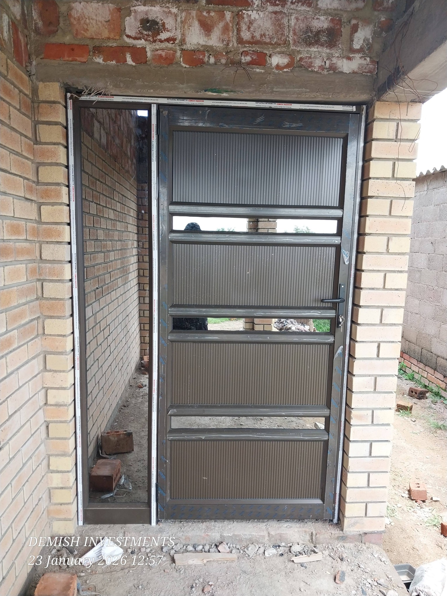 Aluminium security door installation