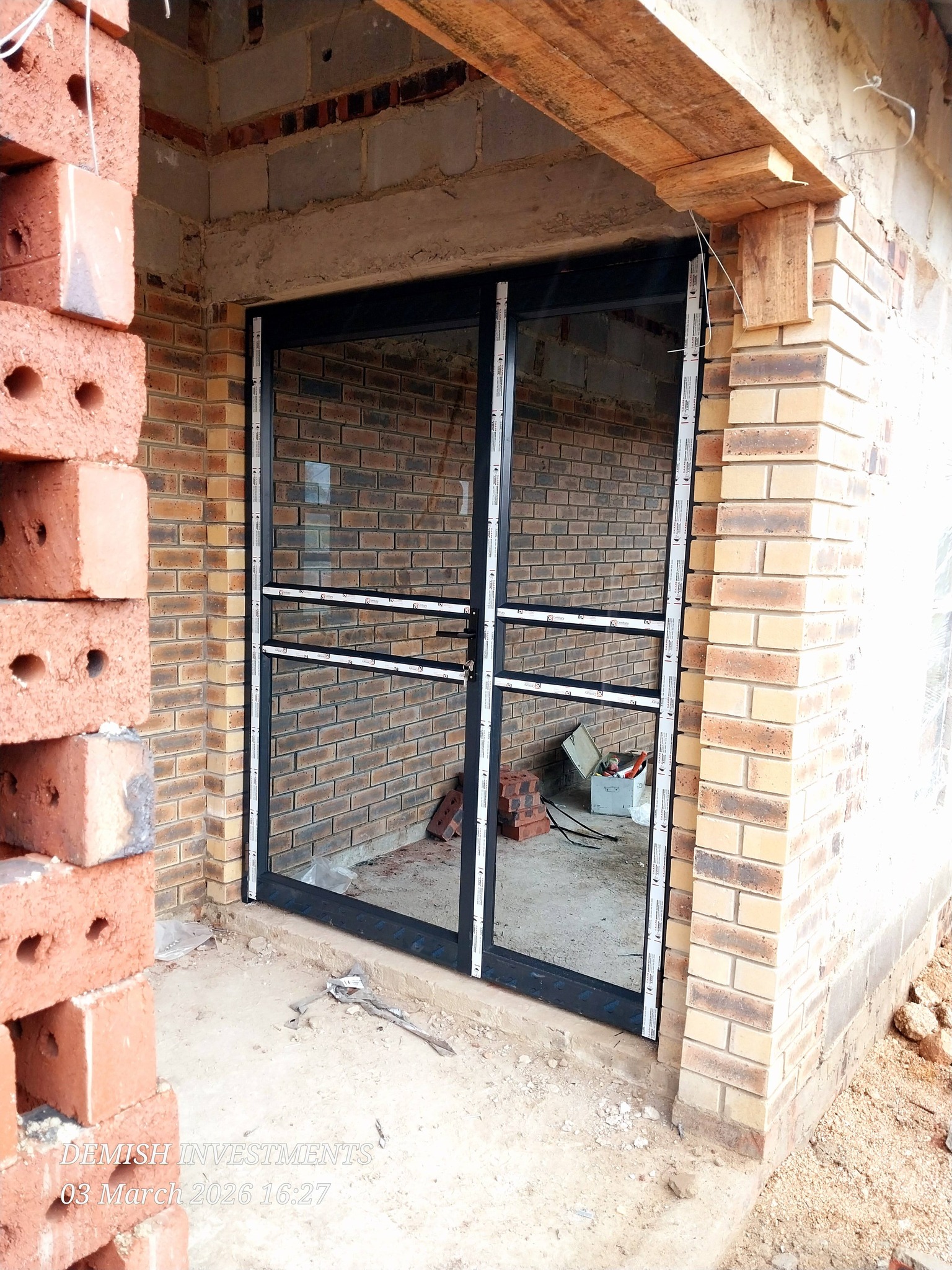 Modern aluminium door project