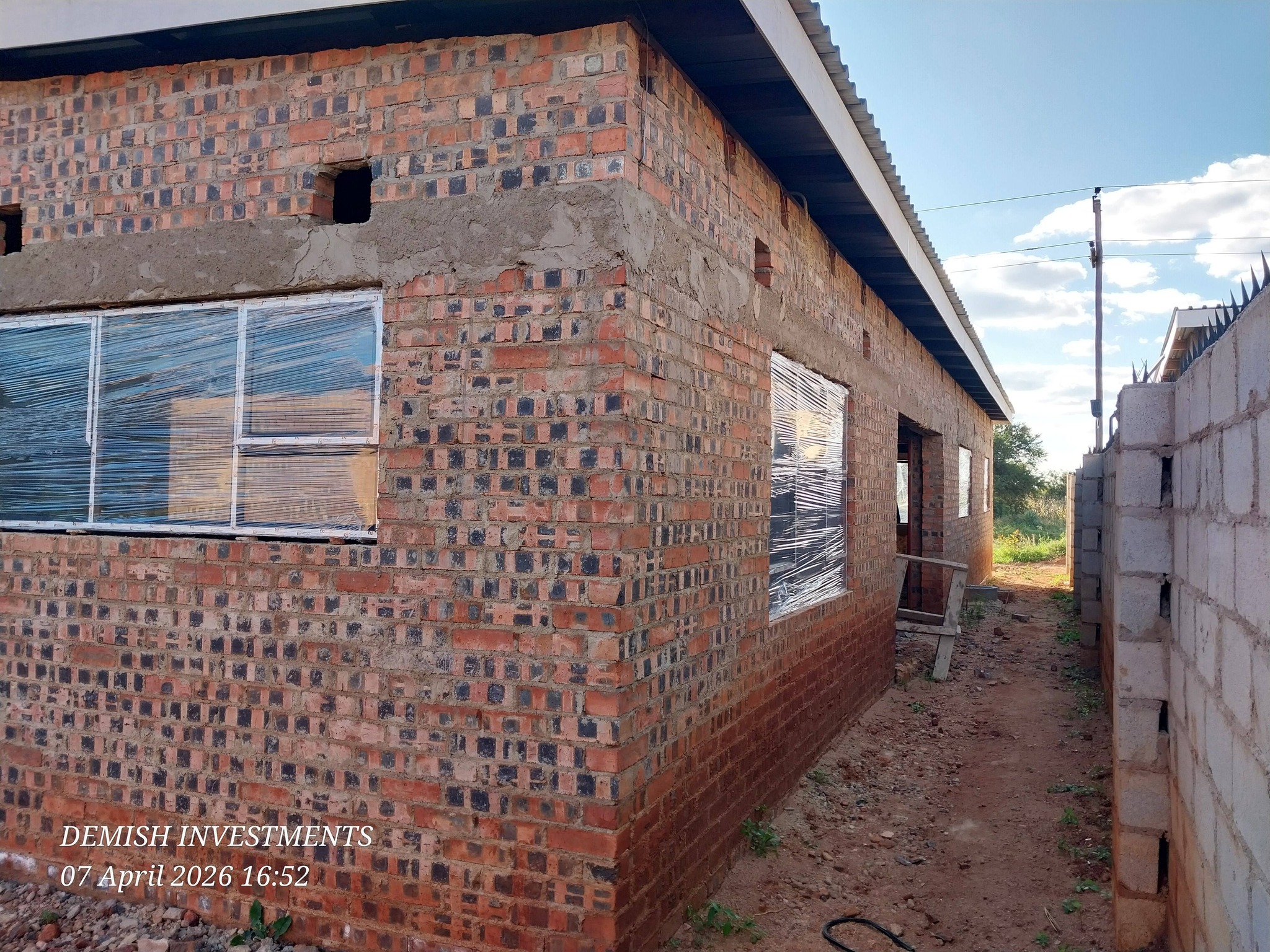 Aluminium windows on house